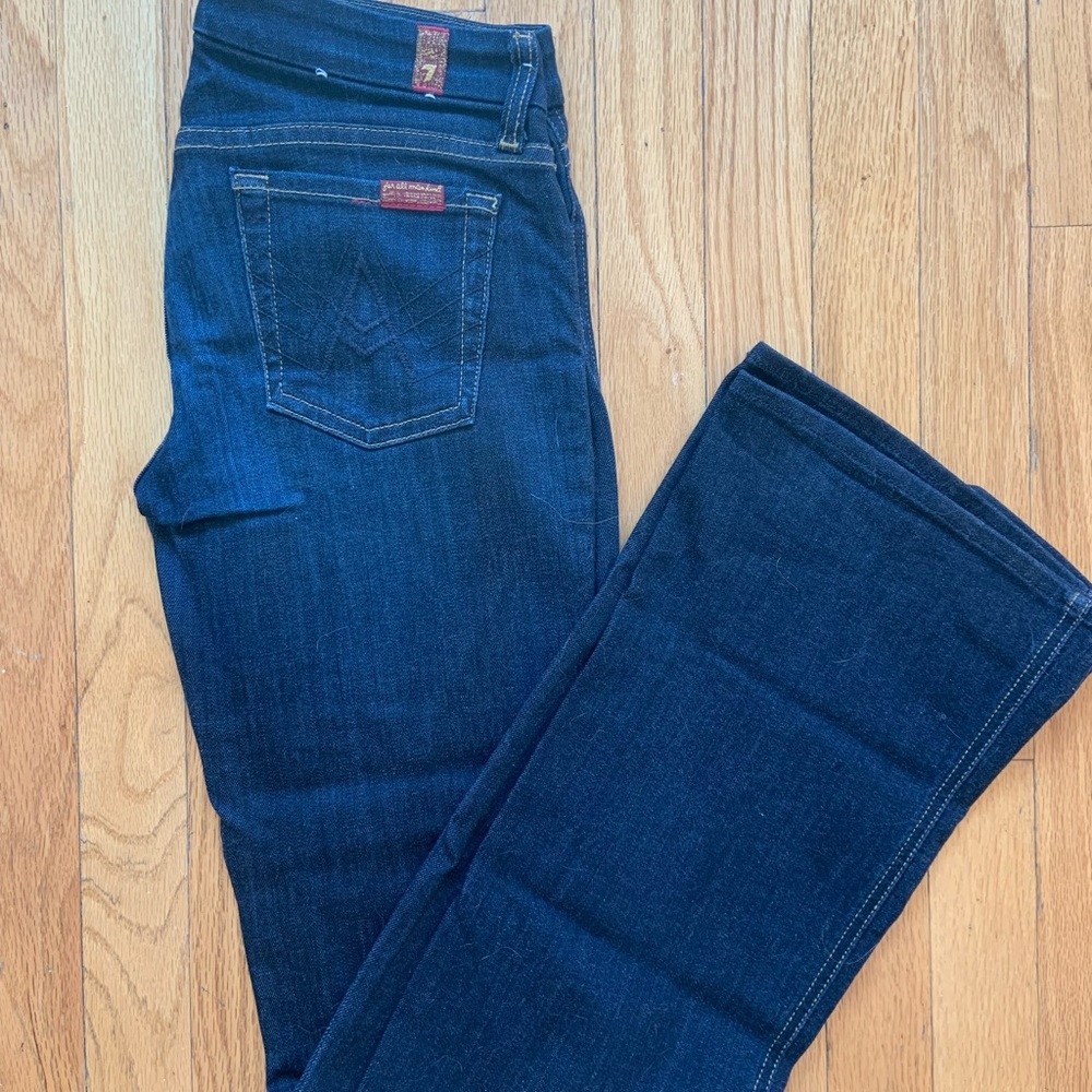 Size 26/25 Seven for all Mankind Jeans (Flared)